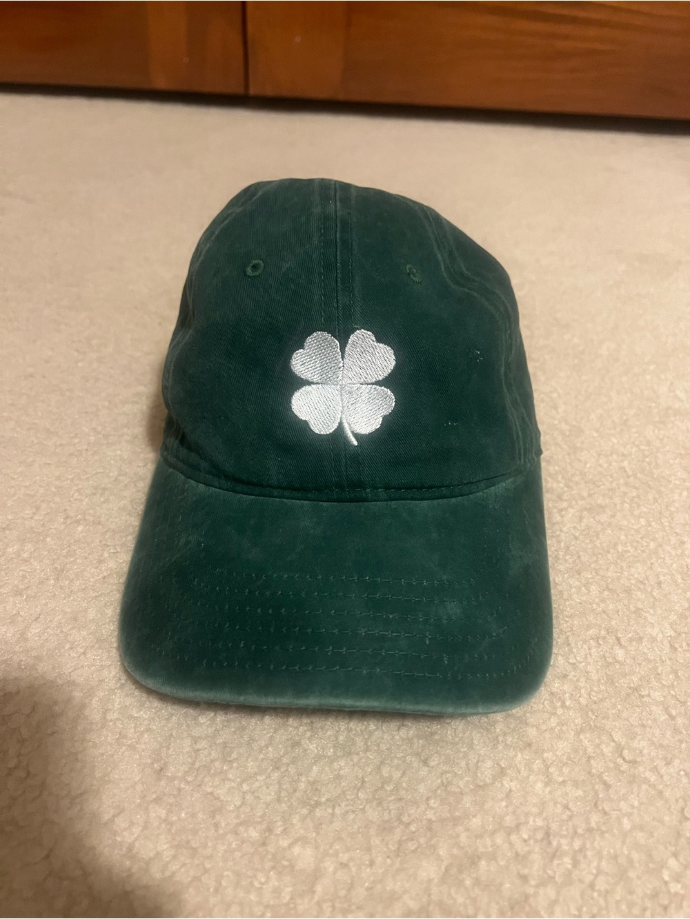 OTTO Dark Green Cap with White Clover Accent